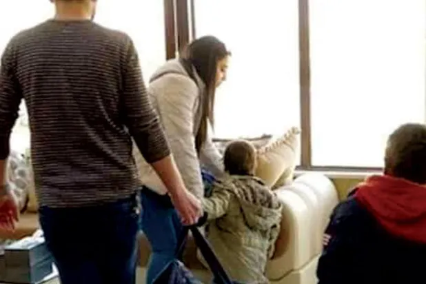 فنلندا تعيد طفلين من مخيم الهول بسوريا