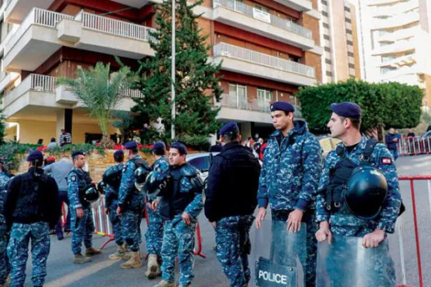 Lübnanlı protestocular Diyab ile diyaloğu reddediyor