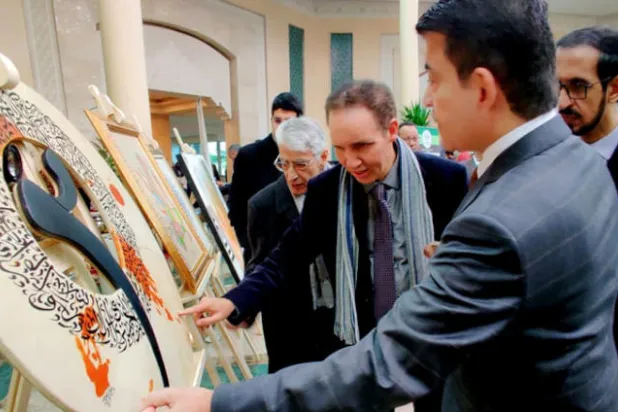 من معرض الخط العربي