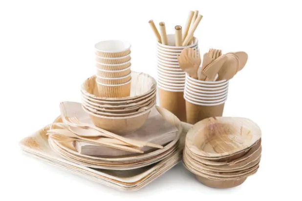 صوانٍ وأوانٍ يعاد أكلها... ونقانق من النباتات