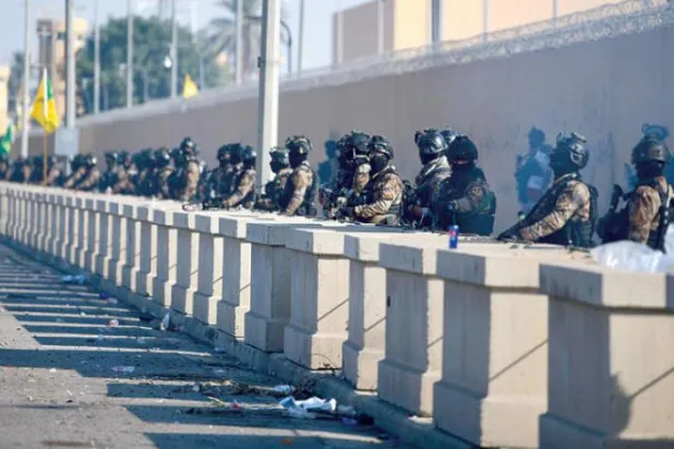 Washington, Bağdat'taki ABD Büyükelçiliği'ne takviye asker gönderiyor 