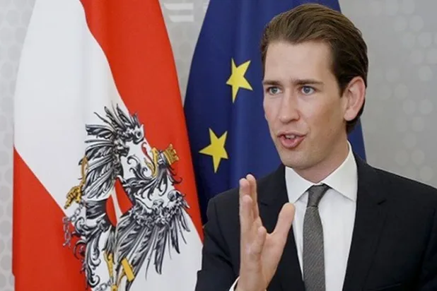 كورتز يعود إلى السلطة في النمسا بعد تحالفه مع «الخضر»