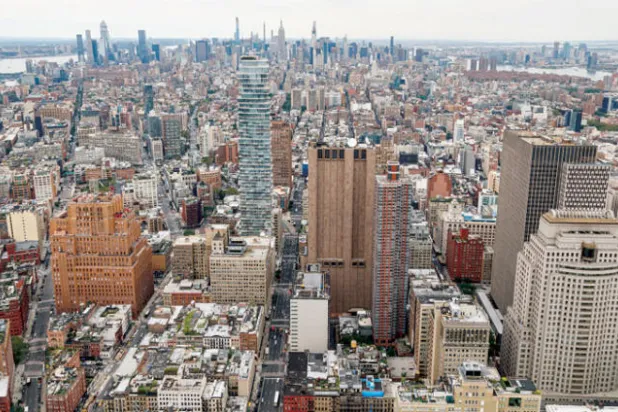 الأشجار وغابة الأبراج الجديدة