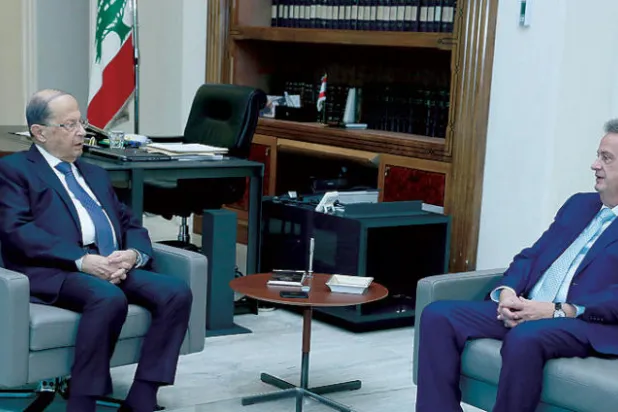 تصريح سلامة عن دفع الودائع بالليرة اللبنانية يفتح جدلاً حول قانونيته