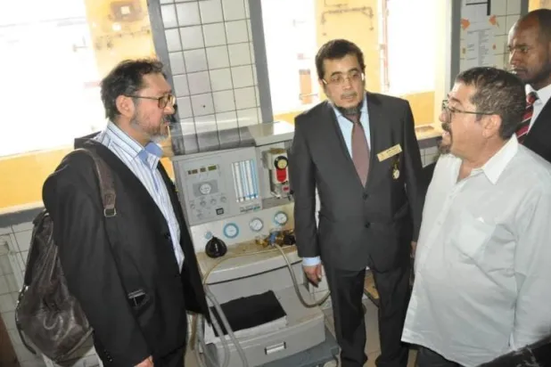 «البلسم» تقدم مساعدات طبية لمستشفيات غينية