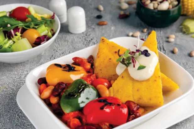 وجبات نباتية وفيغن على متن رحلات طيران الإمارات