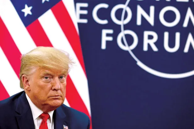 ترمب يعود إلى دافوس «منتصراً» ويهاجم «نُذر الشؤم»