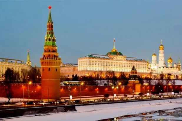 بين زائرنا السوفياتي  وزائرنا الروسي