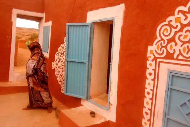 Moritanyalı kadınların hünerli elleriyle şekillenen kadim şehirler