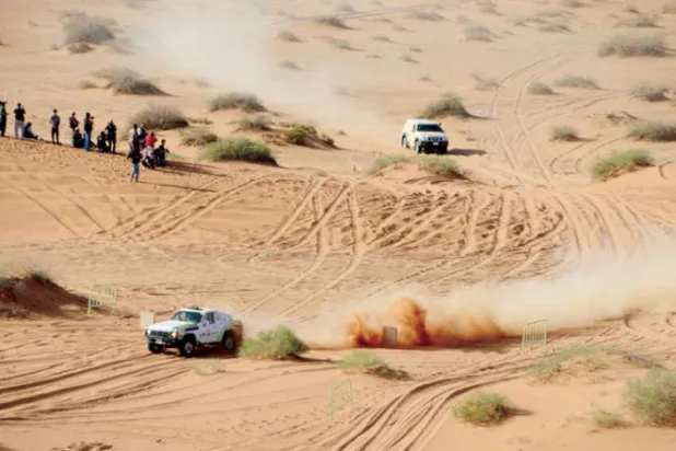 رالي حائل بات مسرحاً للتنافس بين عشاق السيارات (الشرق الأوسط)