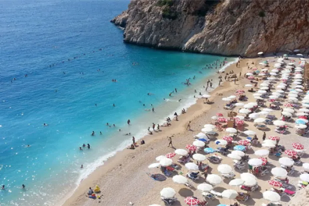 Turizm geliri dördüncü çeyrekte yüzde 20 arttı