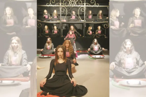 «صبايا مخدة الكحل»... صرخة أنثوية ضد هيمنة الرجل