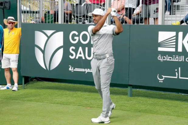 عثمان الملا ممثل السعودية خلال المنافسات أمس (تصوير: غازي مهدي)