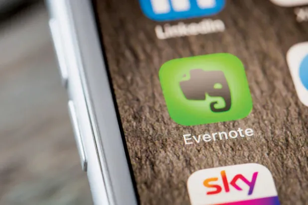 10 تطبيقات تزيد إنتاجية مستخدمي «آيفون»