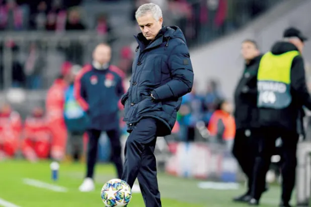 مورينيو يشكو من قلة النجوم المؤثرين في تشكيلة توتنهام