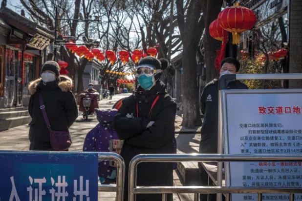 لجان من مئات الآلاف تراقب تحركات ملايين الصينيين