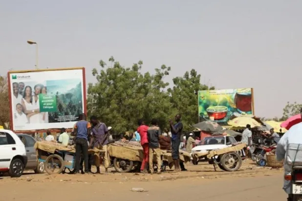 20 قتيلاً في تدافع خلال توزيع مواد غذائية على نازحين بالنيجر