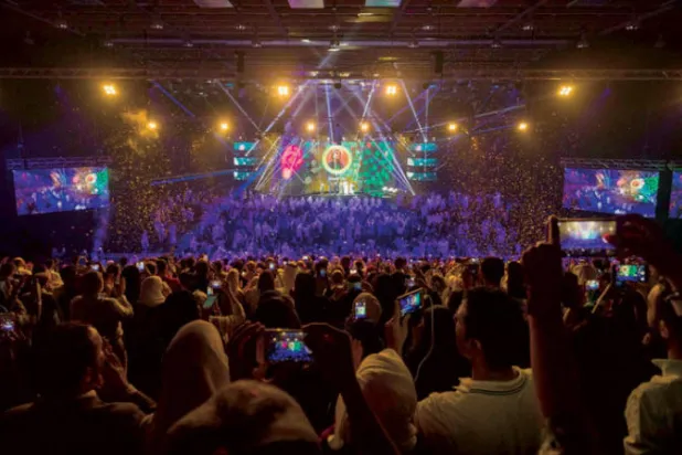 تكريم أصحاب العمل الإنساني في مبادرة صنّاع الأمل بدبي