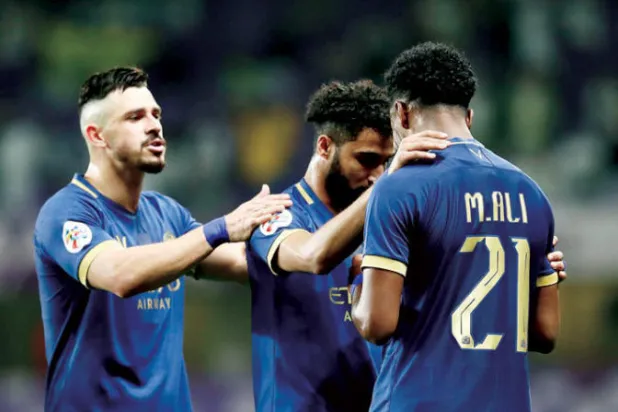 فيتوريا يطالب لاعبيه بنسيان العين والتركيز على الحزم