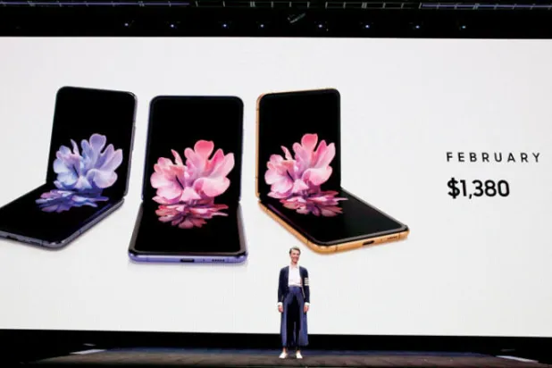 الهواتف القابلة للطي... مزايا ونقائص