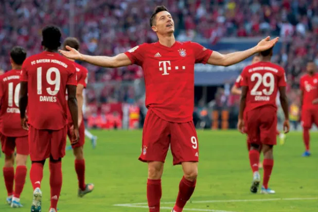 ليفاندوفسكي: ما زلت على يقين بالتتويج مع بايرن ميونيخ في دوري أبطال أوروبا