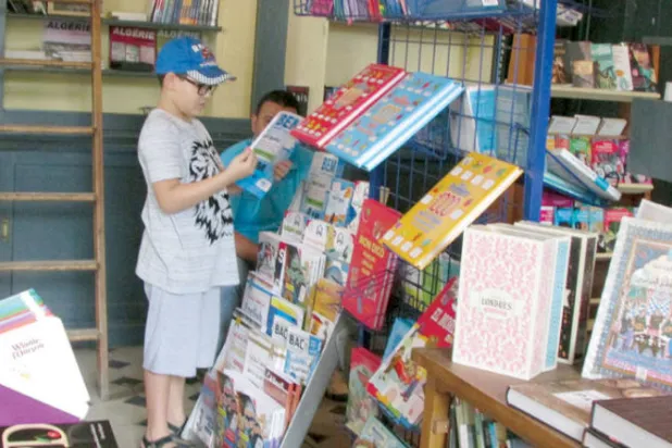 مكتبة موقان تهتم بكتاب الطفل
