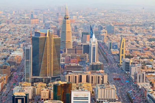 حشد استثماري يطلع على 100 فرصة طرح حكومي مستهدفة في السعودية