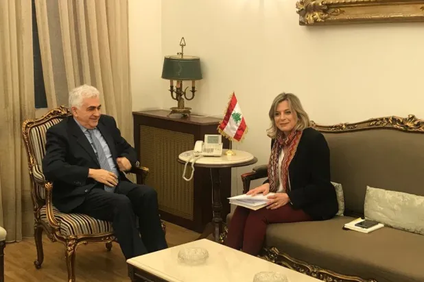 Lebanese FM Briefs French Officials on Government Program