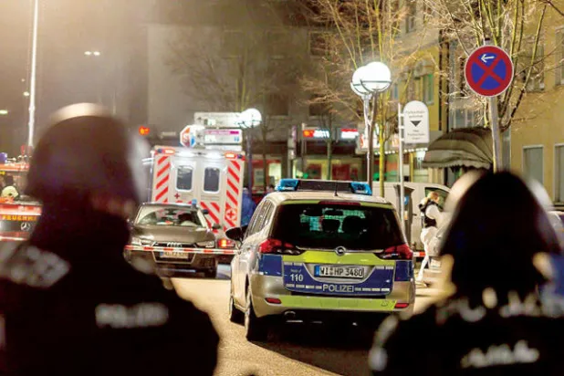 ألمانيا... صعود {اليمين المتطرف}