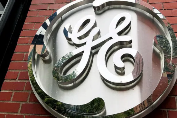 كيف فازت شركات كبرى بتخفيضات ضريبية من إدارة ترمب؟