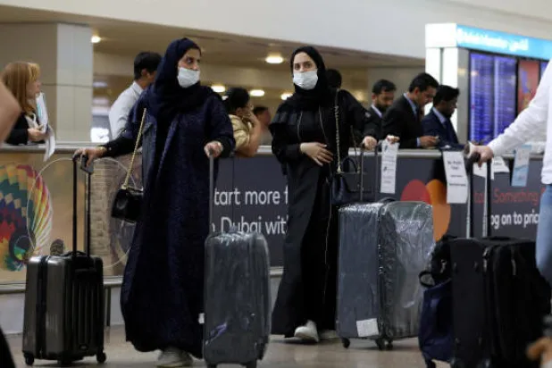 «مسح حراري» بمنافذ دبي... وتجهيز الموظفين للعمل عن بعد