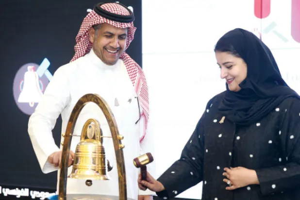 خسائر النفط وتطورات {كورونا} تقودان الأسهم الخليجية لخسائر حادة