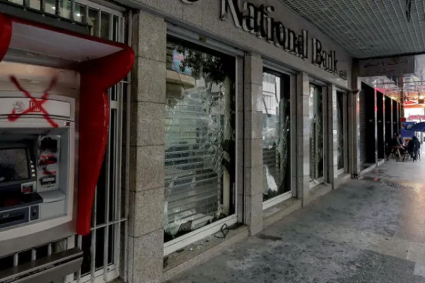 اقتصاد لبنان بين السيناريو الأرجنتيني أو الفنزويلي؟