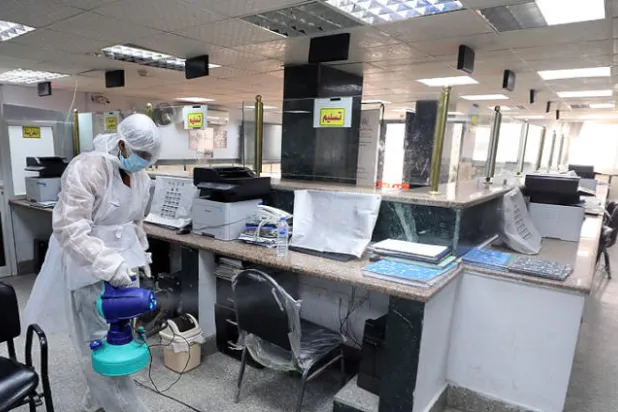 مصر: خطبة جمعة موحدة تحارب «كورونا» بـ19 لغة