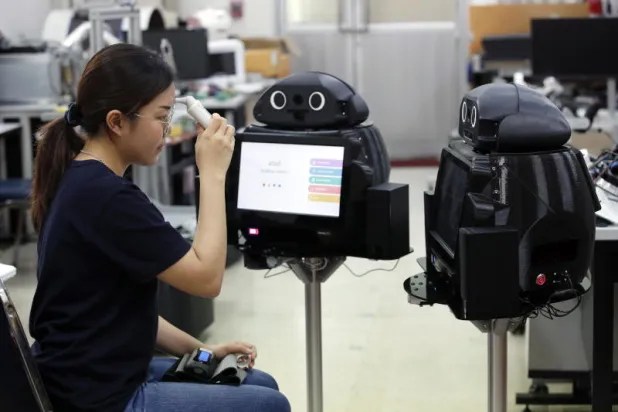 «روبوتات نينجا» في مستشفيات بانكوك للمساعدة في محاربة «كورونا»