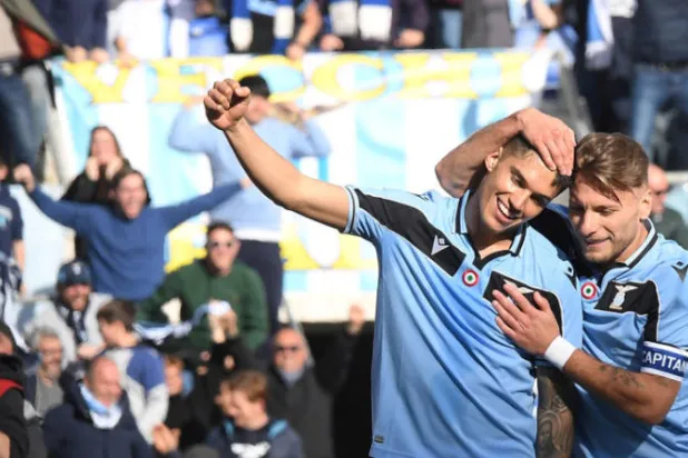 تجميد الدوري الإيطالي يحيي جروح لاتسيو