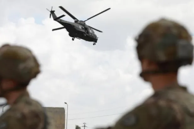 DEAŞ Karşıtı Uluslararası Koalisyon Sözcüsü Şarku’l Avsat’a konuştu: Irak’taki üslerden geri çekilme kararı ABD üslerine yapılan saldırılarla bağlantılı değil