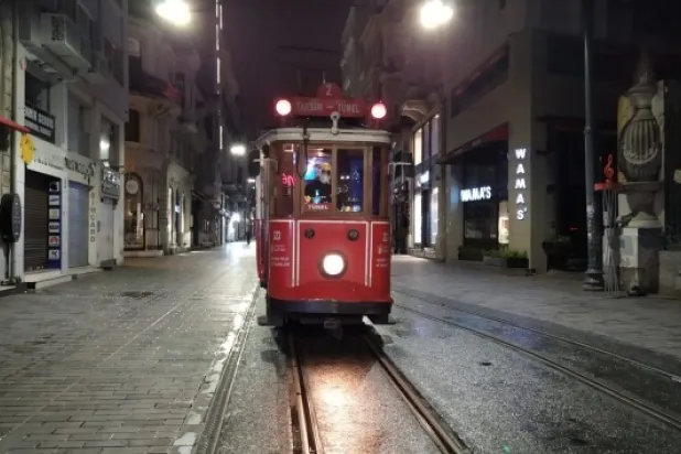 Beyoğlu Nostaljik Tramvay son seferini yaptı