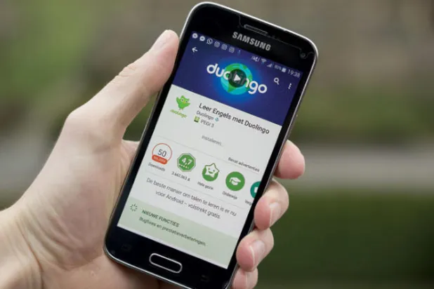 انتعاش تطبيقات إلكترونية  تعلّم اللغات عن بعد