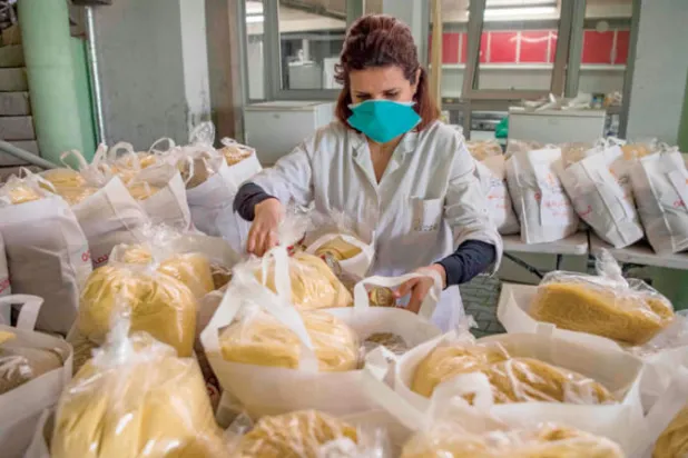 المغرب يخضع حاملي الأعراض للعلاج قبل ثبوت الإصابة