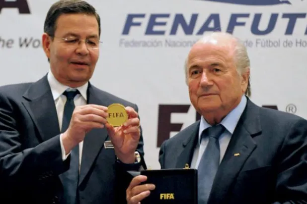 سرکاری طور پر قطر اور روس ورلڈ کپ میں رشوت لینے کے ملزم ہیں