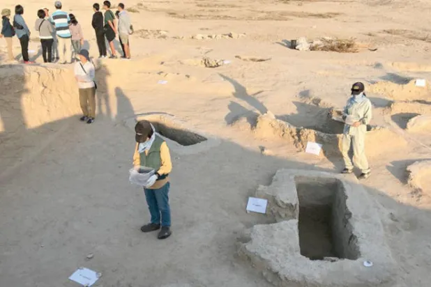 جانب من التنقيبات التي قامت بها الفرق اليابانية والبريطانية والدنماركية والفرنسية