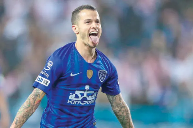 فاسكو دي غاما يزاحم ميلان وبارما على ضم جيوفينكو