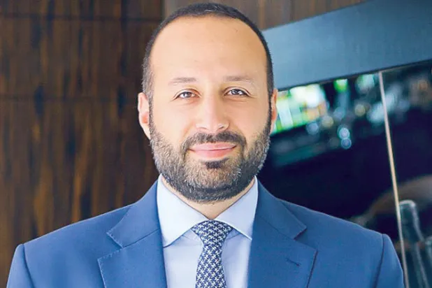 مستثمرو العالم يكثفون «اكتناز الذهب»