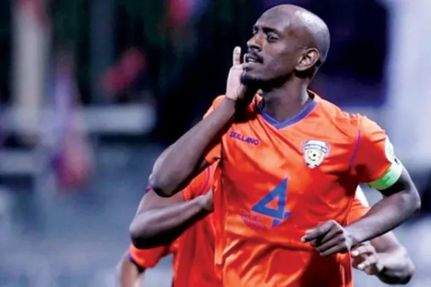 سامي الخيبري: أخطاء التحكيم ليست من شأن اللاعبين