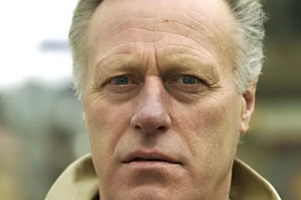 الشرطة النرويجية تقبض على مليونير بارز للاشتباه في تواطئه لقتل زوجته