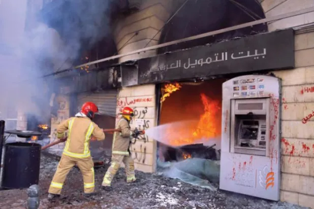 «اعتراضات گرسنگان» دولت دیاب را محاصره کرده‌است