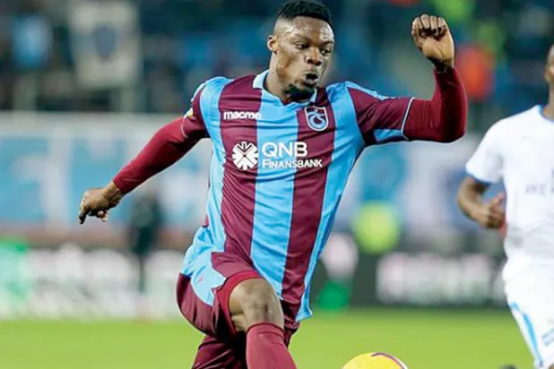 الهلال ينافس لاتسيو على الغاني إيكوبان