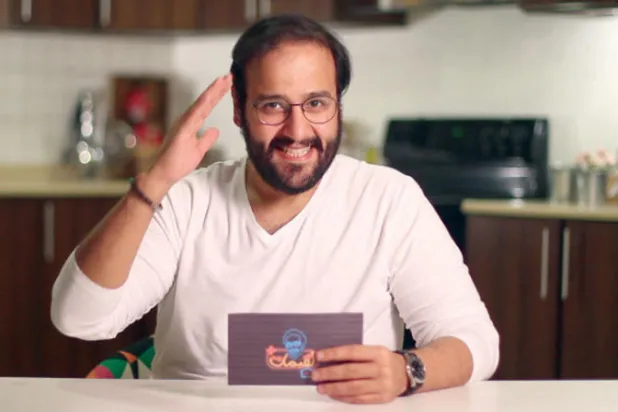 نجم «يوتيوب» سعودي يواجه مسلسلات رمضان بموائد «النقد» الفني