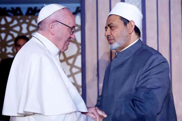 الأزهر والفاتيكان يطلقان نداء للدعاء والصلاة لرفع جائحة {كورونا}